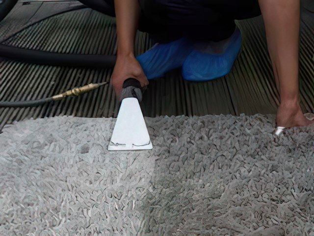 rug-cleaning-4